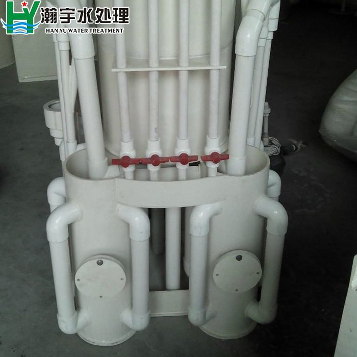 游泳池水體處理機(jī)，游泳池恒溫加熱設(shè)備，游泳池水體過(guò)濾機(jī)，游泳池水處理設(shè)備，重力式無(wú)閥精濾機(jī):如何判斷泳池水質(zhì)的好壞
